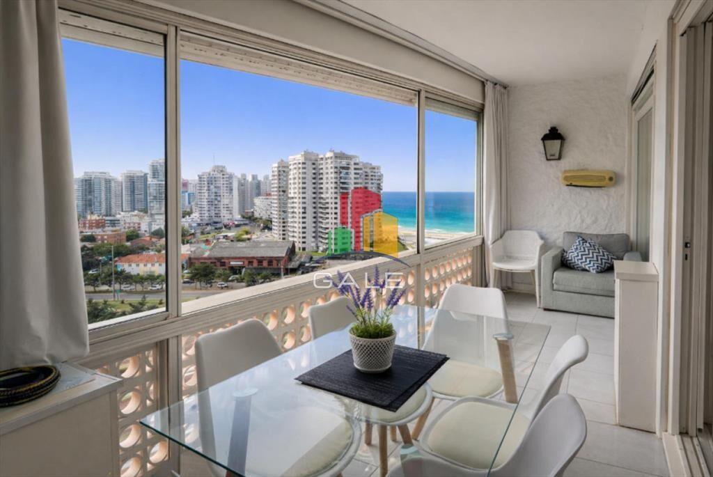 Apartamento en venta - Playa Mansa, Punta del