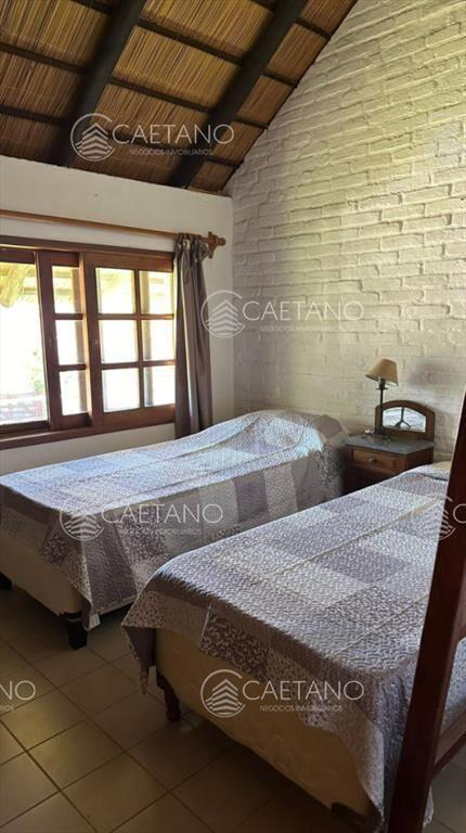 En venta casa en San Rafael, de 4 dormitorios mas dep, con