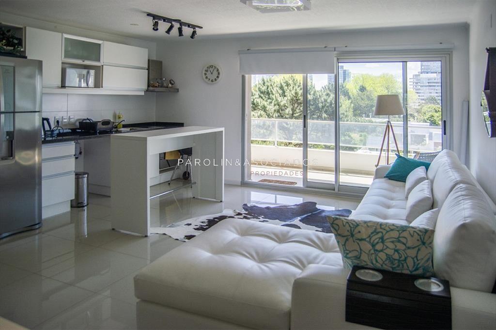 Apartamento de 1 dormitorio en venta en Aidy Grill, Punta d