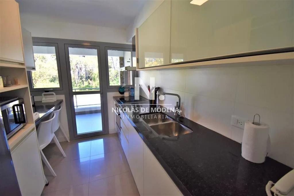 Departamento de 3 dormitorios en venta en  del