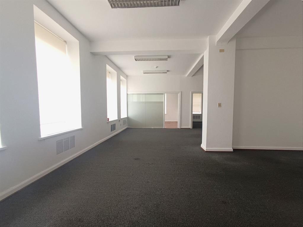 ALQUILER OFICINA CIUDAD VIEJA