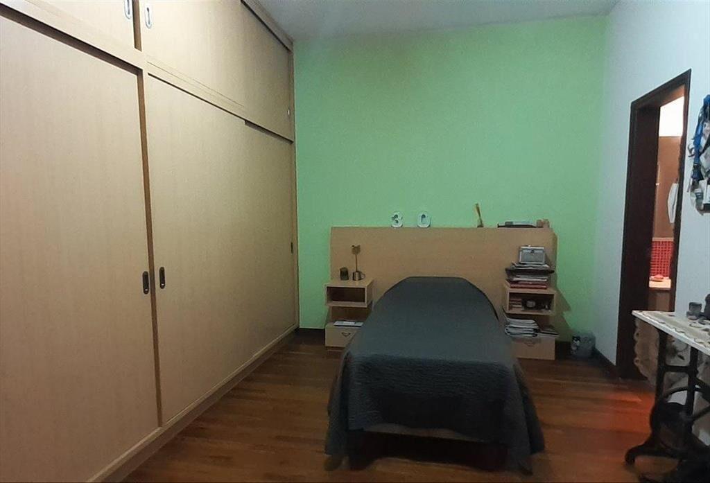 Venta de Casa en Salto, 5 Dormitorios 4 Baños