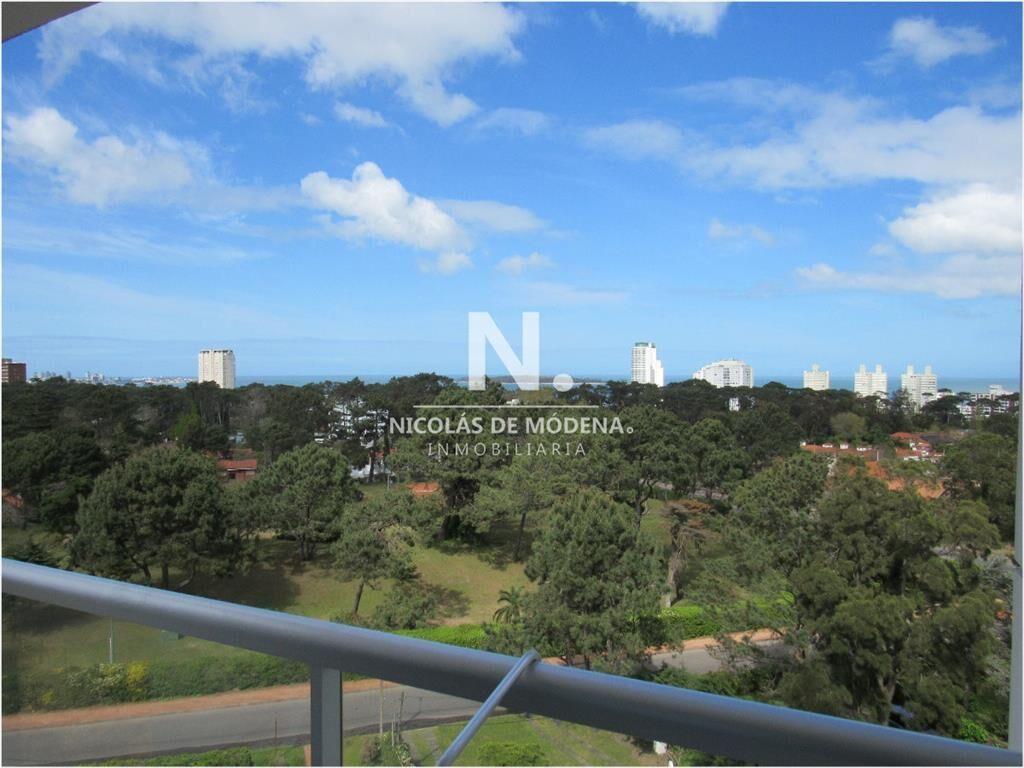 Apartamento de dos dormitorios en Punta del Este