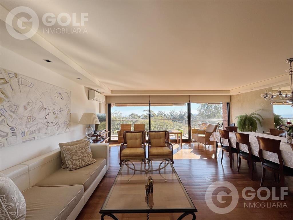 Venta de apartamento 3 dormitorios Servicio completo y co
