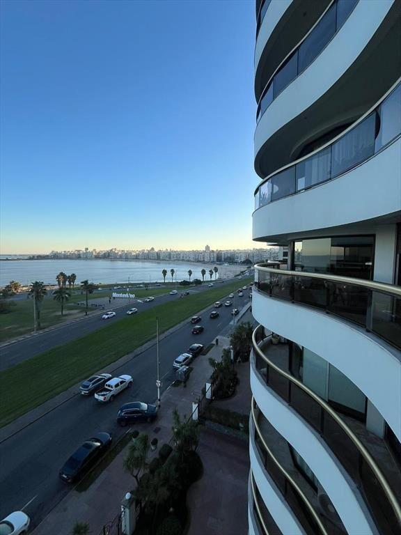 Apartamento Edificio Olimpo 3 dormitorios más servicio comp