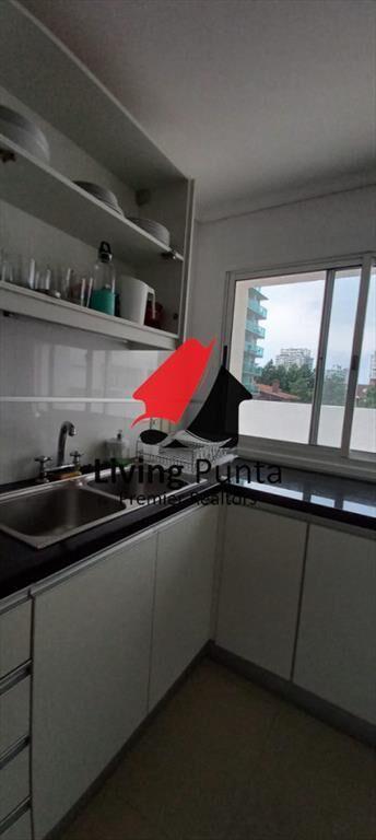 Apartamento en venta con amplia terraza y full