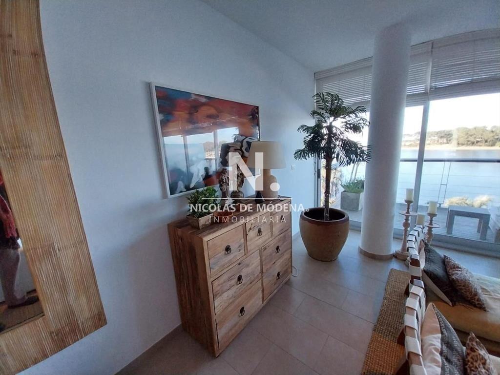 Excepcional departamento de 3 dormitorios en con