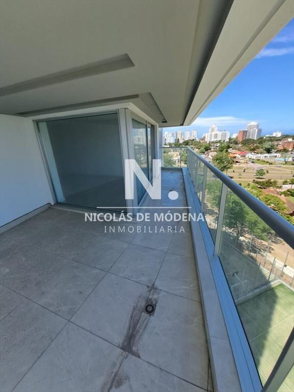 Departamento en venta a metros del mar. Miami II