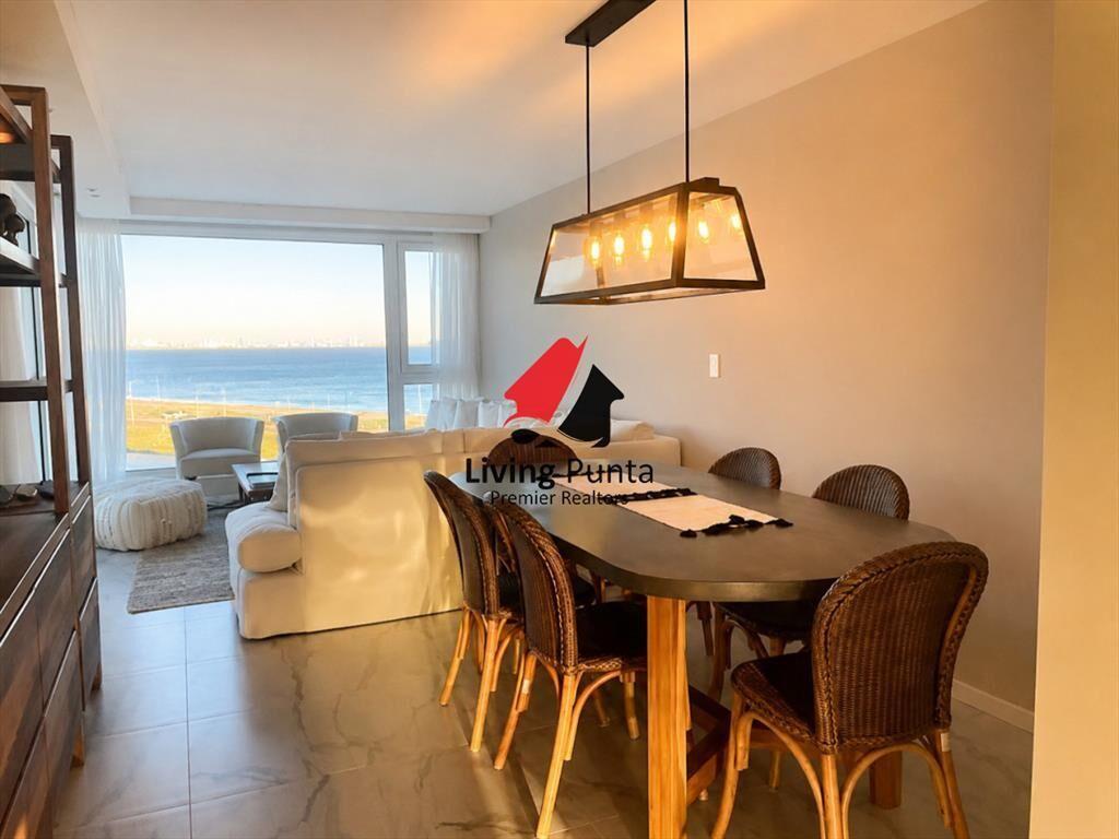 Vende apartamento con vista al mar de 3 suites, en Mansa- P