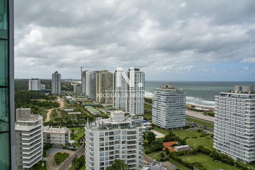 Departamento en venta, Torre nueva en Playa Wind
