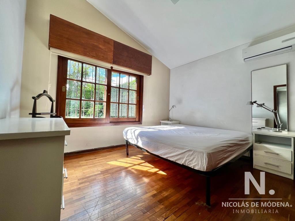 CASA EN VENTA 4 DORMITORIOS EN PLAYA MANSA, Punta del Este