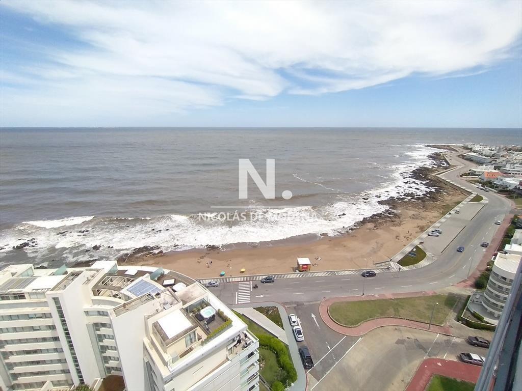 Apartamento en zona de Peninsula con hermosa a