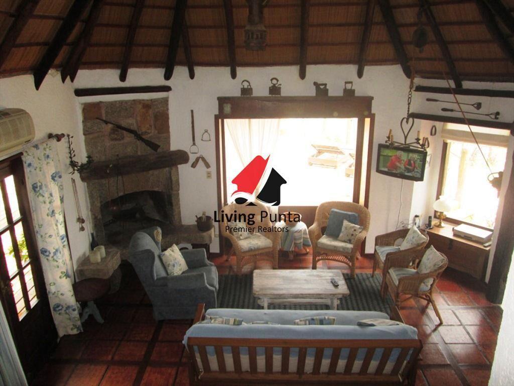 Casa en Manantiales, 3 dormitorios *