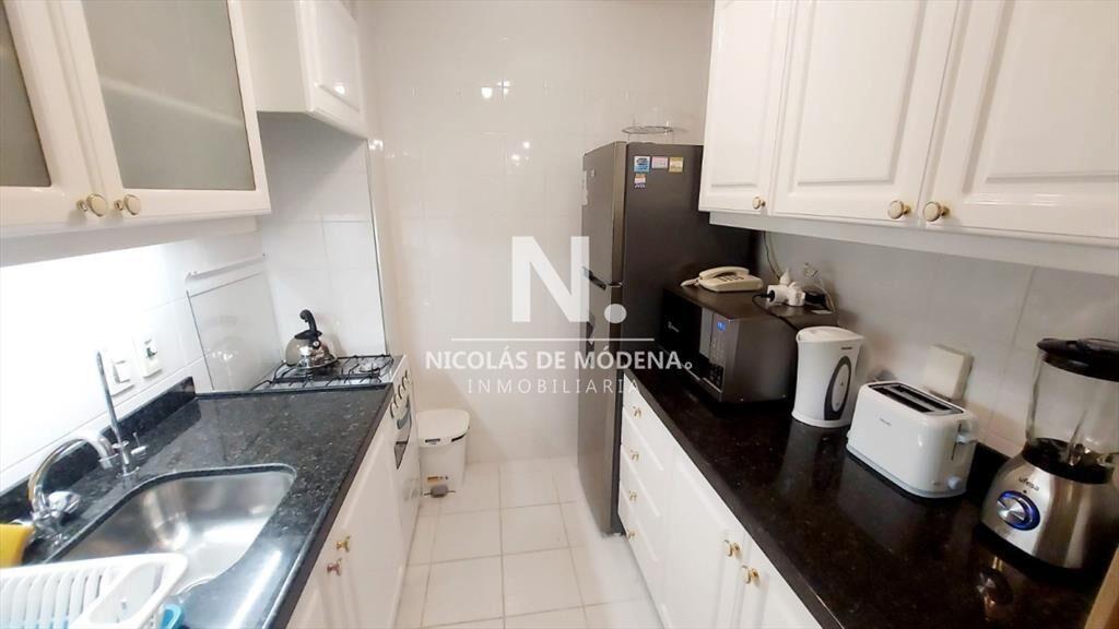 Departamento de 2 dormitorios, piso alto, Lincoln Center, c
