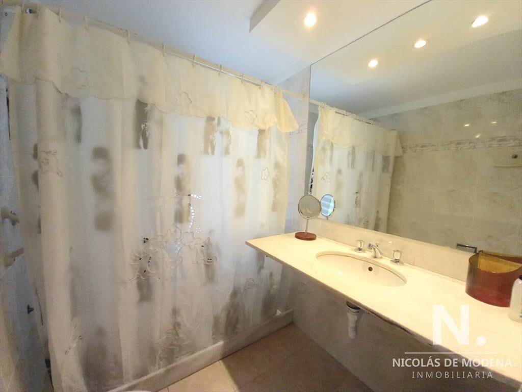 Apartamento en Venta en Playa Mansa