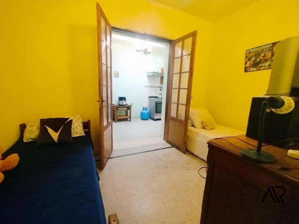 Casa en venta c/ cochera en Cordón