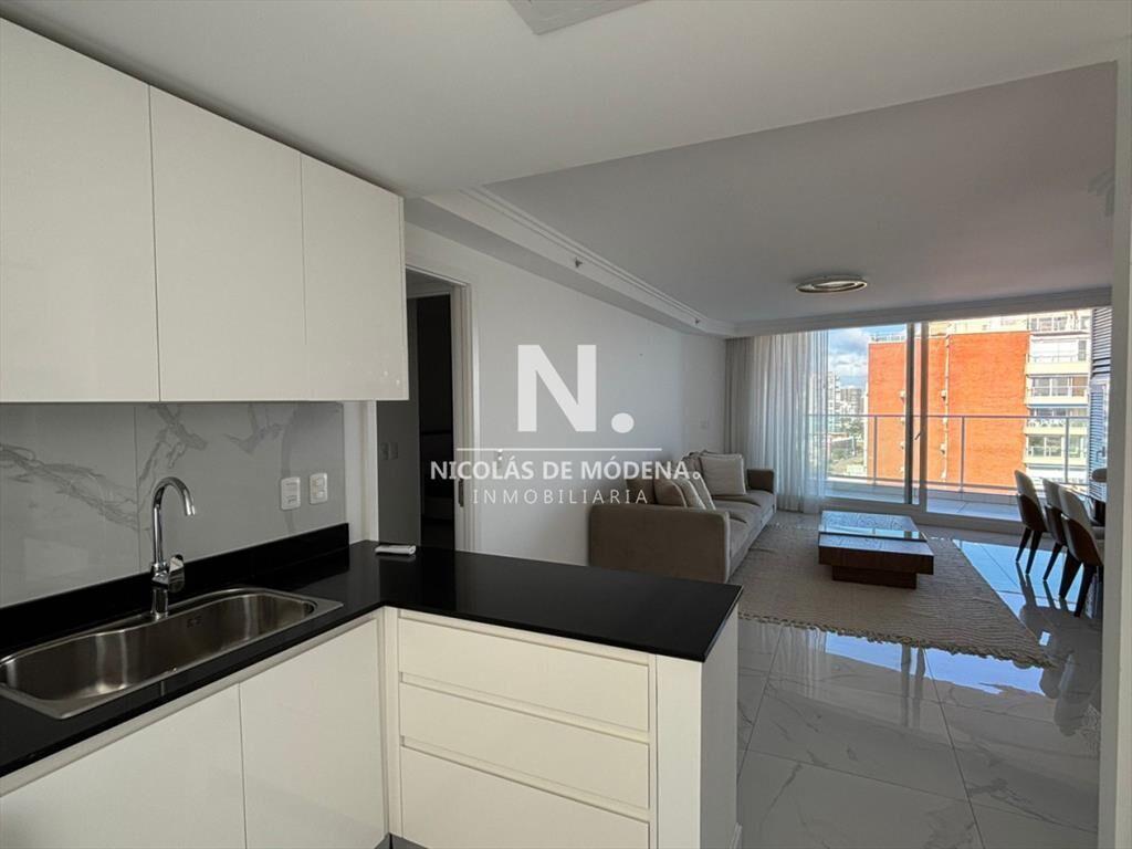 Apartamento de dos dormitorios full amenities en torre de c