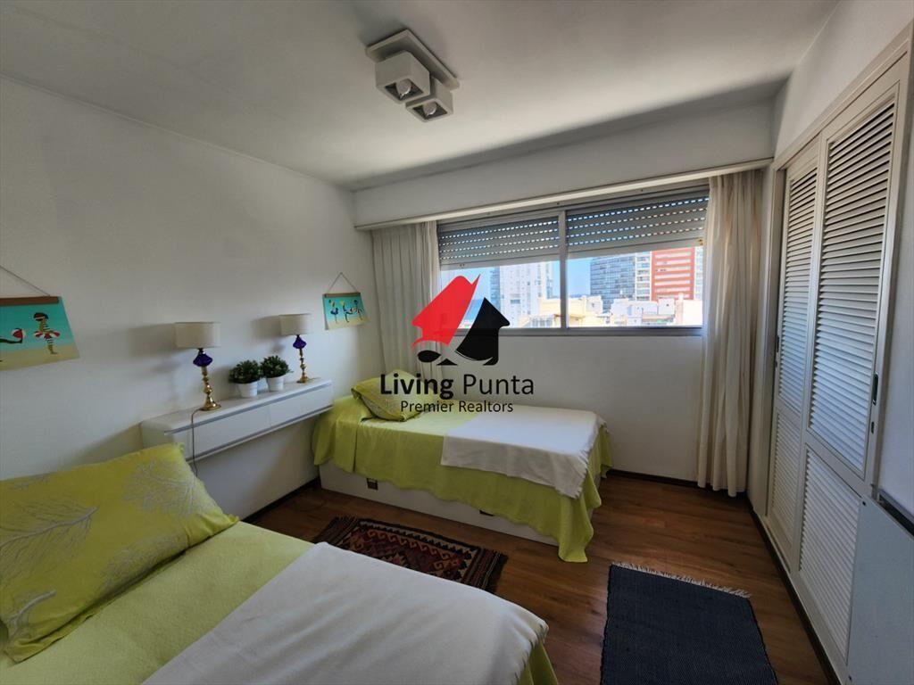 Apartamento en Peninsula, 3 dormitorios *