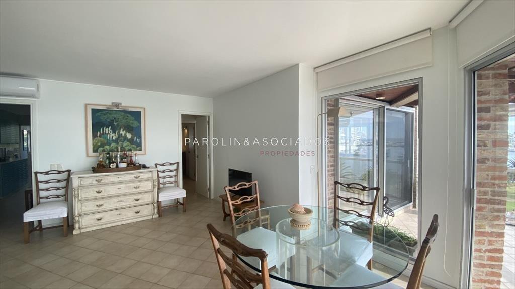 Apartamento en venta en Terrazas del Puerto, del