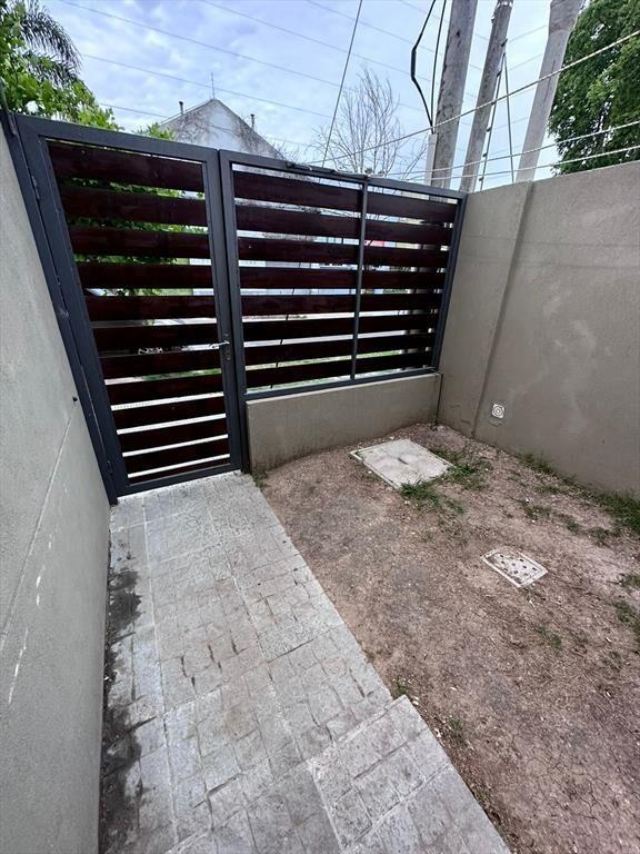 VENTA CASA PH 2 DORM PATIO RENTADO BRAZO ORIENTAL