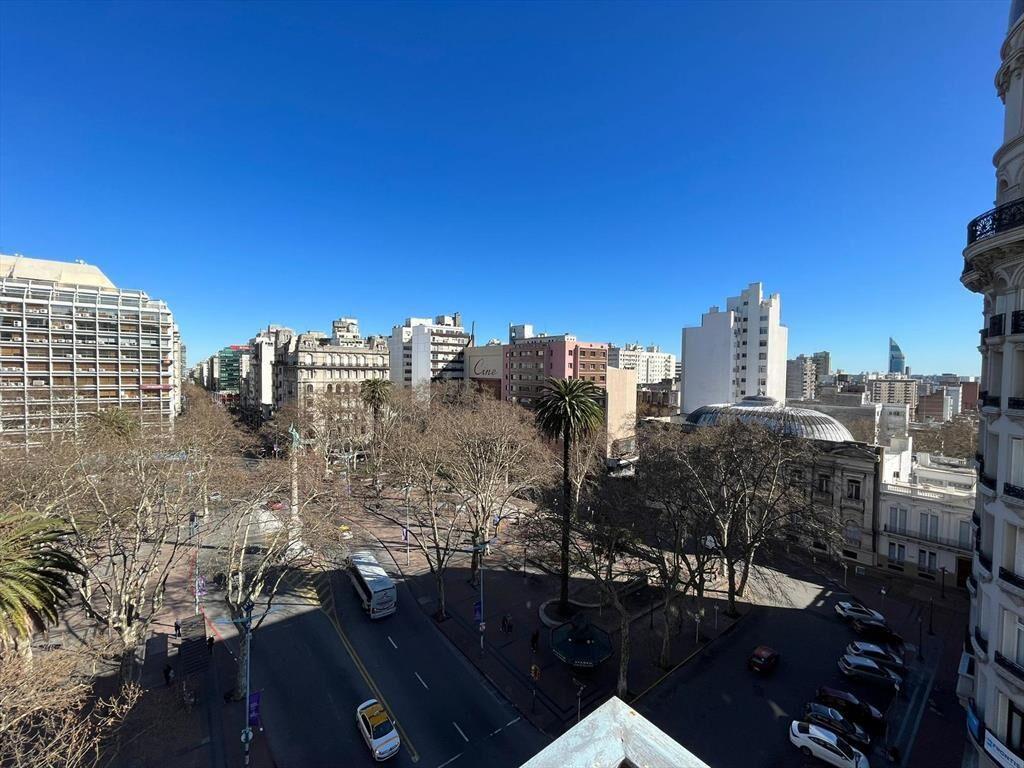 Hermoso apto en Plaza cagancha, 4 dorm, gge, excelente vist
