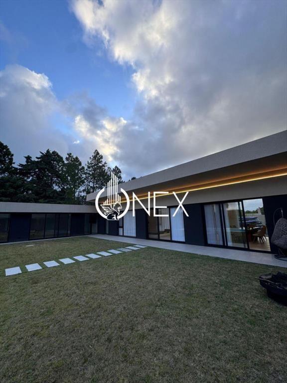 SE VENDE CASA EN BARRIO PRIVADO CARMEL