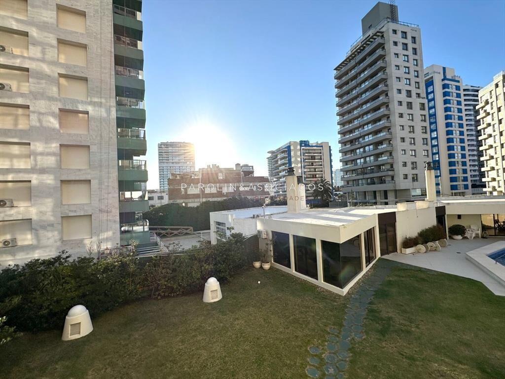 Apartamento en venta de 2 dormitorios en Torre