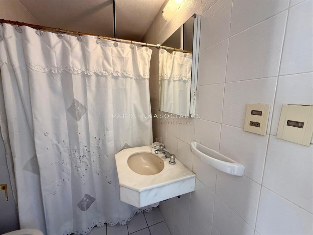 Departamento en Venta de 3 Dormitorios Peninsula,