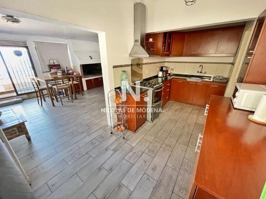 Casa en Venta de 3 dormitorios en zona Ipora,