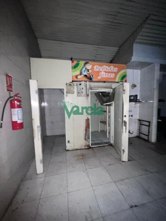 venta local comercial con deposito y oficina con