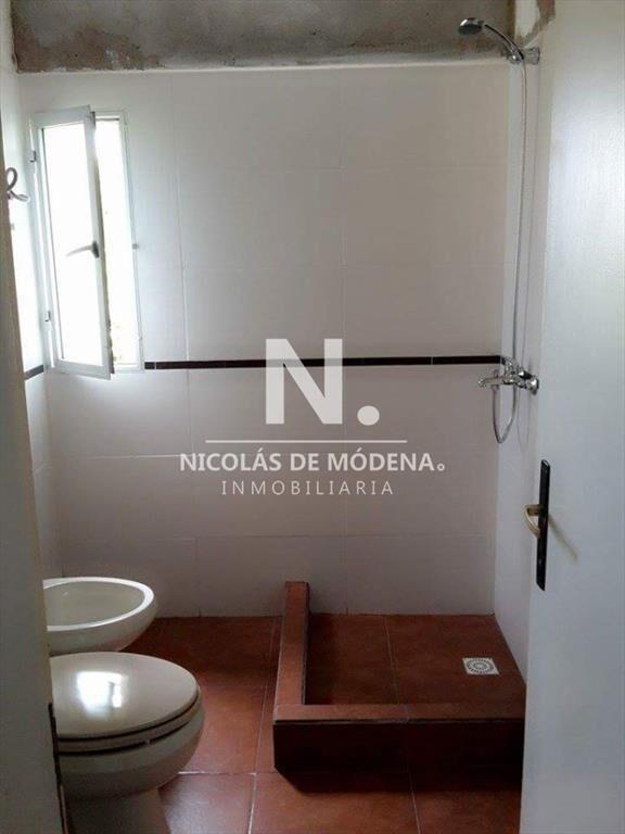 Venta de espectacular casa en una planta con 3 en