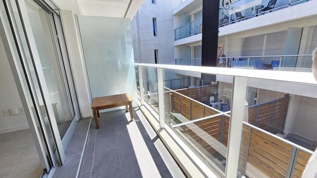 VENTA MONOAMBIENTE POCITOS C/ RENTA, TERRAZA