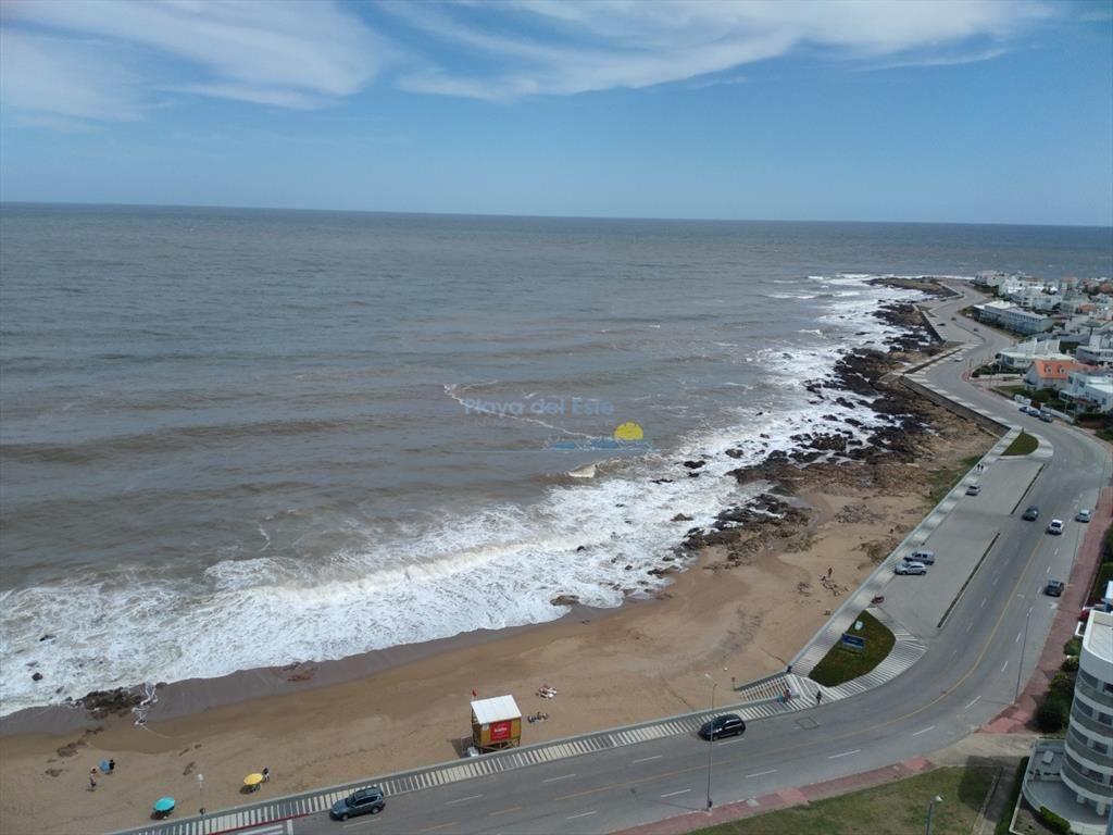 apartamento en zona de Peninsula  con hermosa a