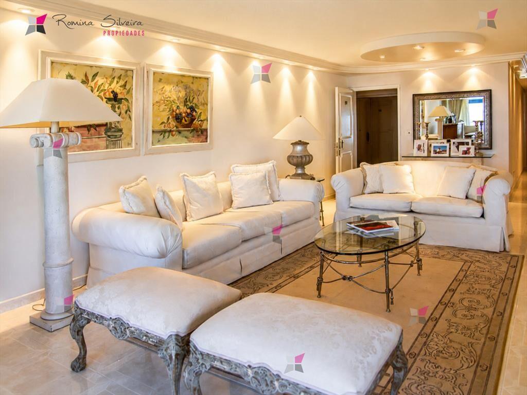 Hermoso Departamento en venta con vista al mar, primera fil