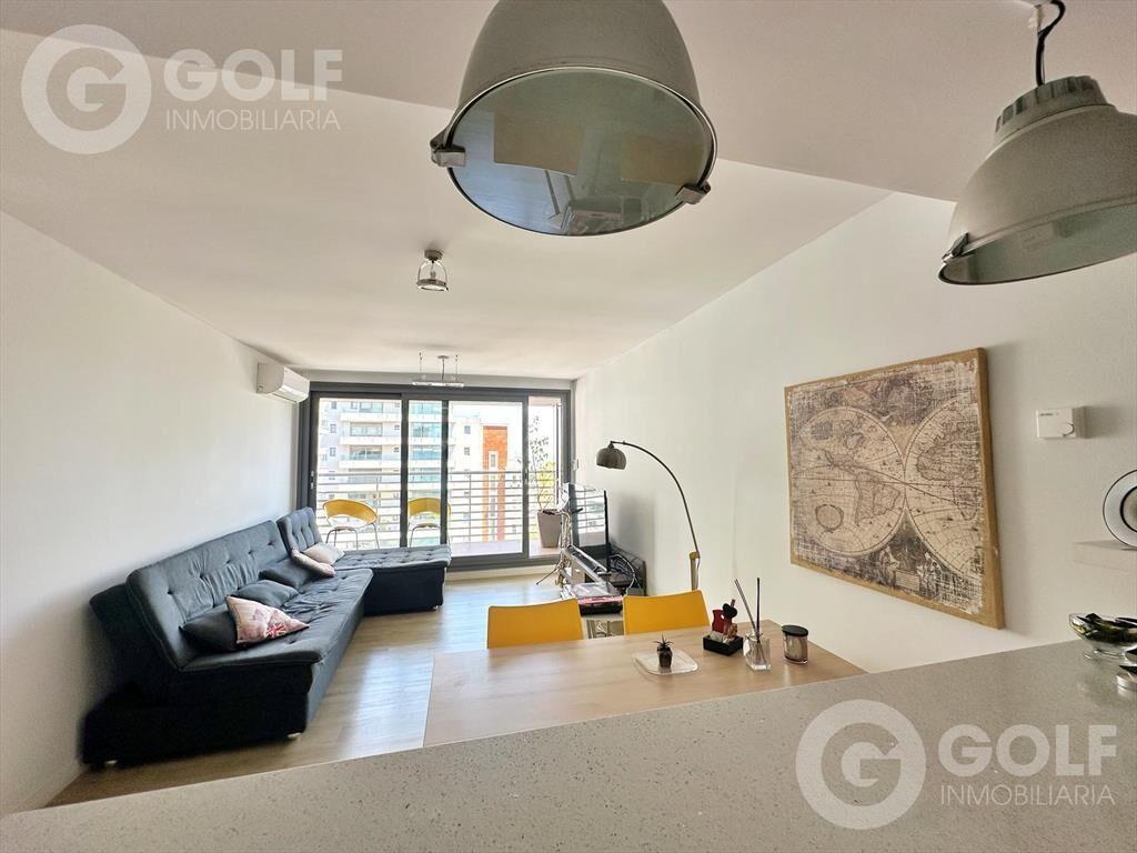Venta de apartamento de 1 dormitorio con cochera en Punta