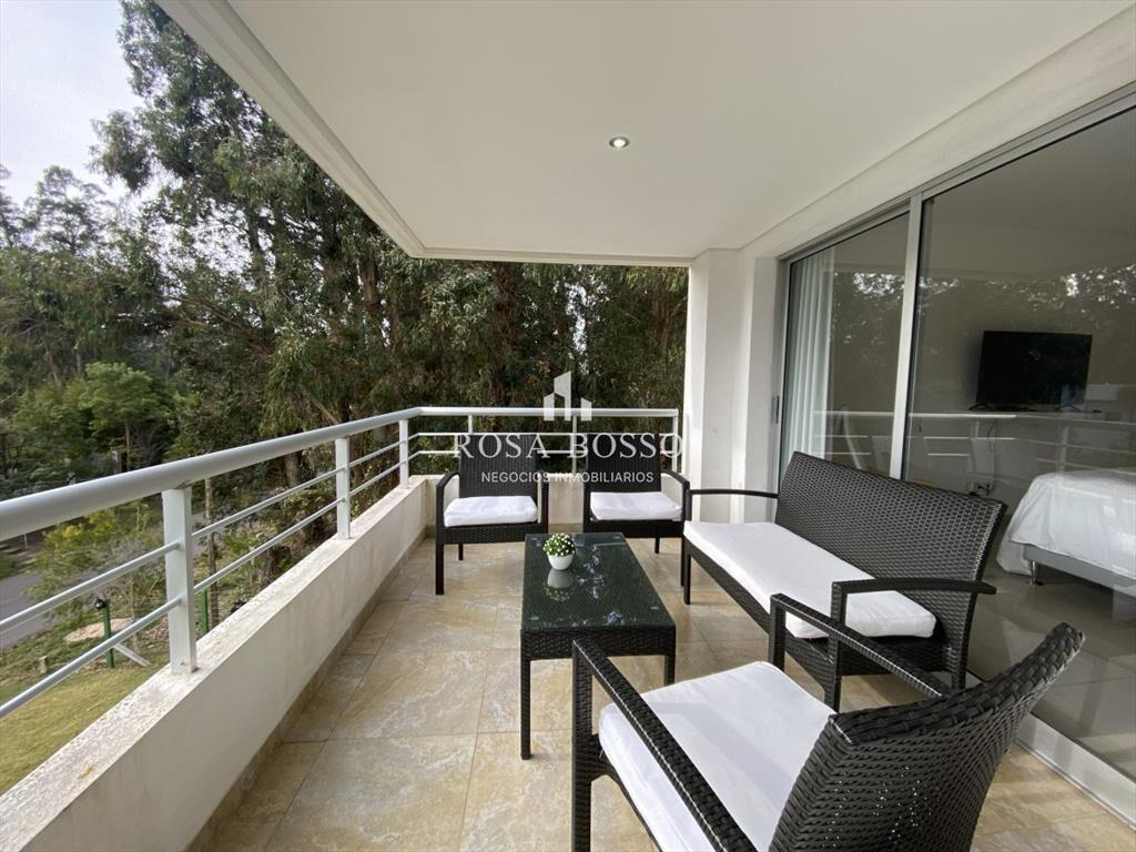 VENTA APARTAMENTO PLAYA BRAVA PUNTA DEL ESTE