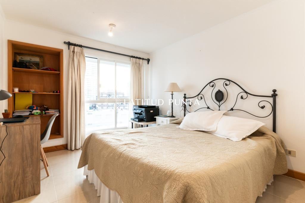 Apartamento en Brava, 3 dormitorios