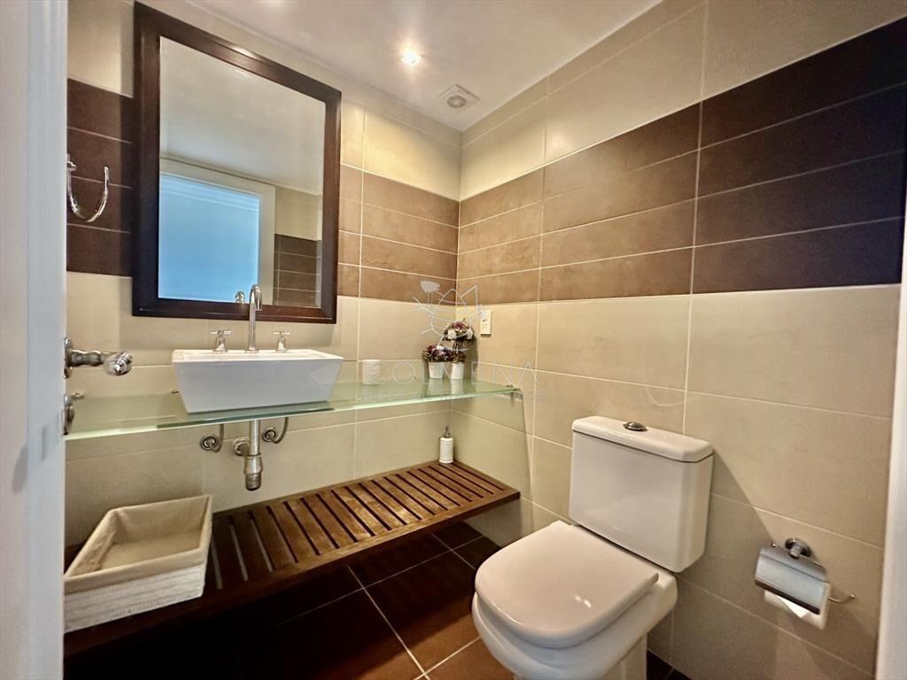 Excelente apartamento en torre de primera