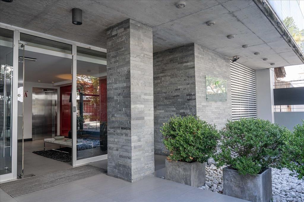 Venta apartamento Pocitos Nuevo 1 dormitorio con renta