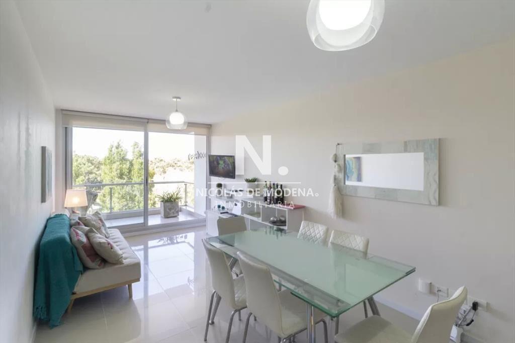 Apartamento en venta de 2 dormitorios en Punta