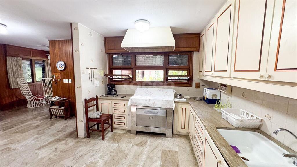La Mansa – Gran residencia en lote de 10.636 m² con 2 casas