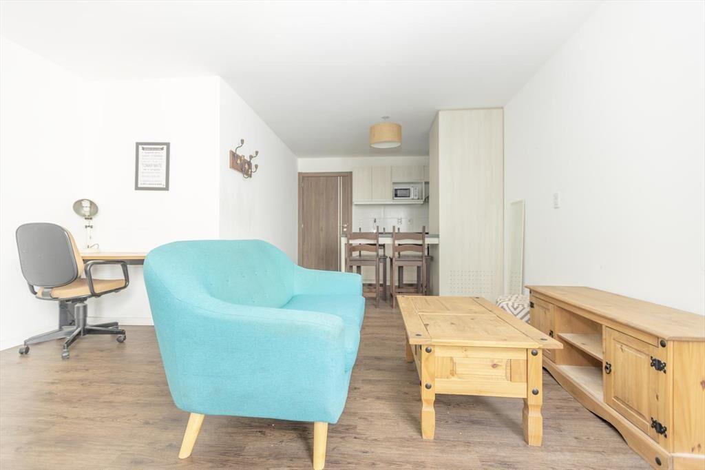 Venta Apartamento 2 Dormitorios y Garaje en Centro Sur con
