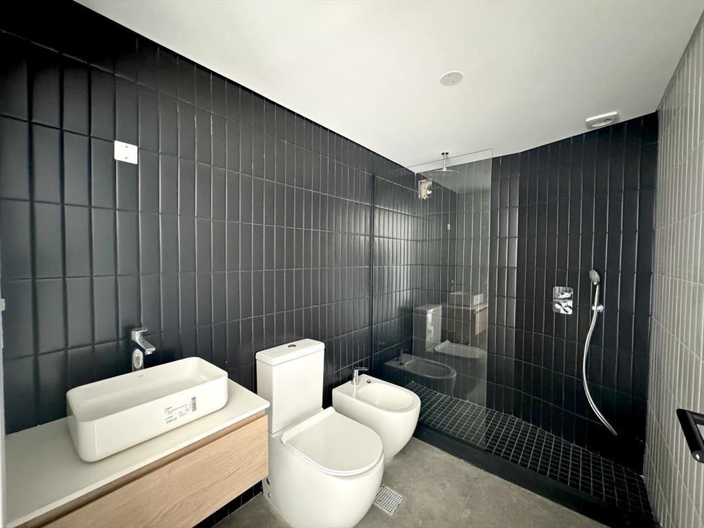 Venta Apartamento 2 dormitorios Garaje Punta Carretas Monte