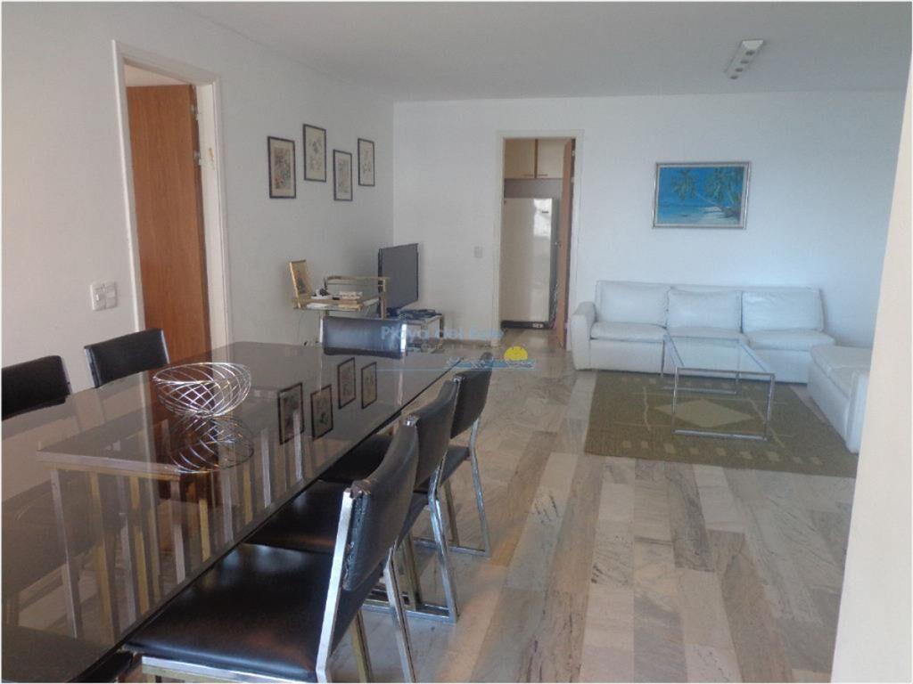 Apartamento en venta de 3 dormitorios en Punta ,