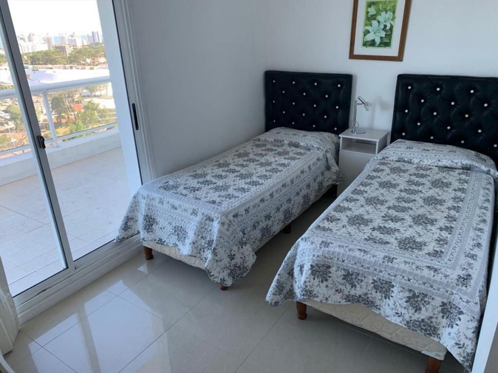 Excelente pent-house en Jardines de Sierra