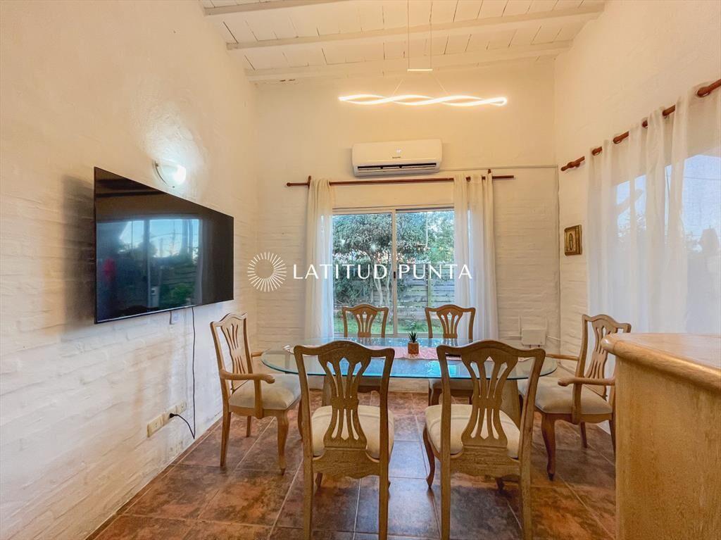 Casa 2 dormitorios en Balneario Buenos Aires con