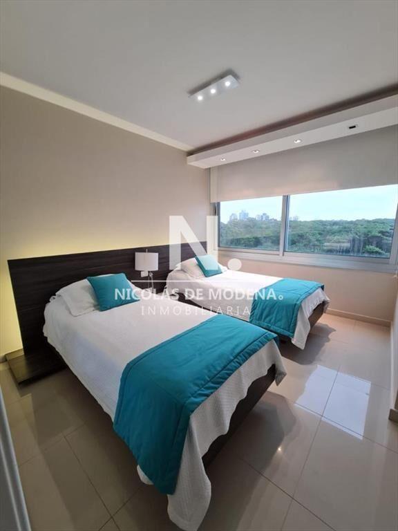 Apartamento de 3 domitorios en suite, frente al
