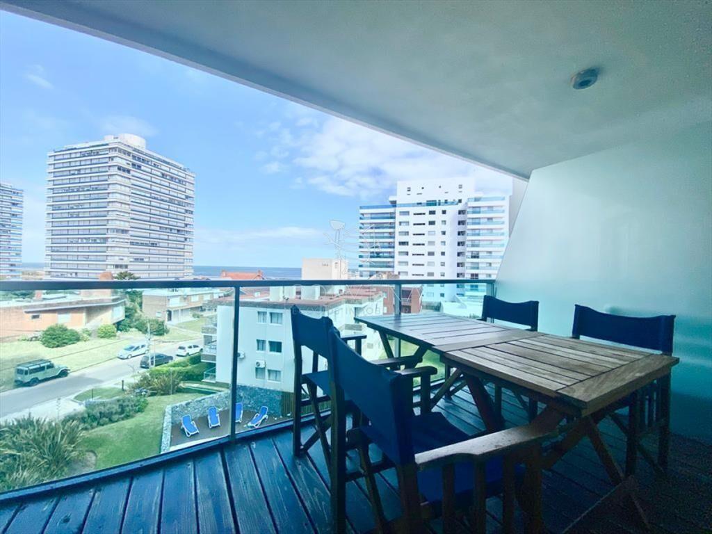 Apartamento en alquiler temporario Playa Brava 3