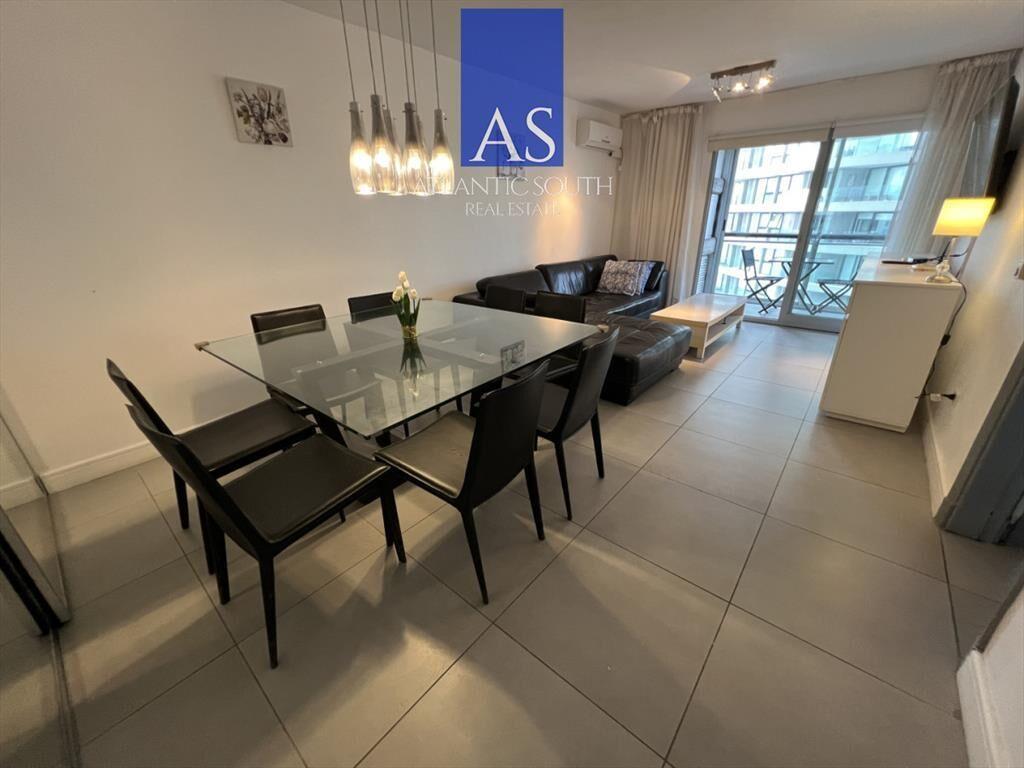 Apartamento de 2 dormitorios moderno con propio y