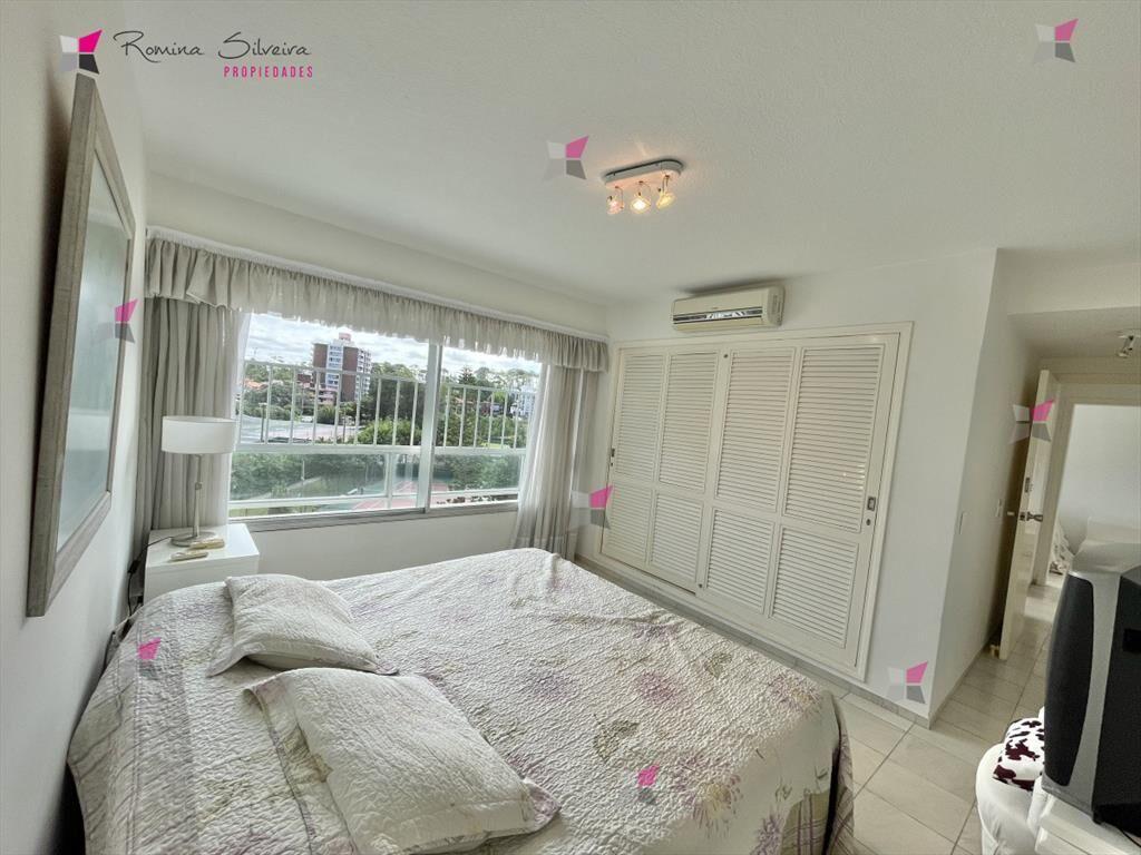 VENTA DE APARTAMENTO DE 3 DORMITORIOS FRENTE AL